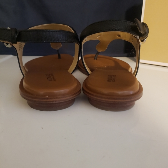 Michael Kors sandals - Picture 4 of 5